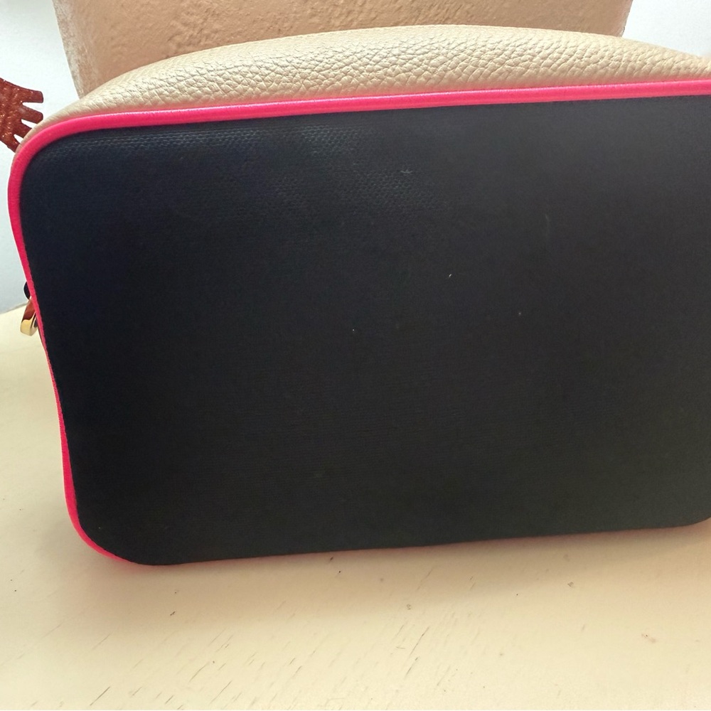 Golden Goose Black and Pink Cosmetic Bag with Glitter Star - Picture 2 of 11